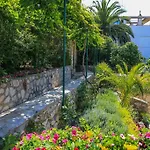 Aurora Pensionat Hvar Town