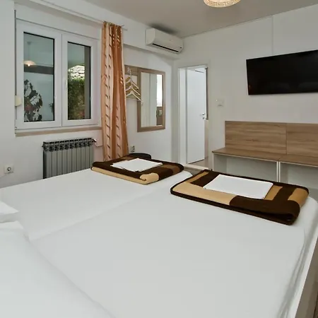 Guesthouse Aurora 3* Hvar Town