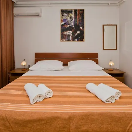 Guesthouse Aurora Guest house 3*