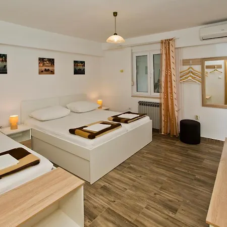 Guesthouse Aurora Guest house 3*