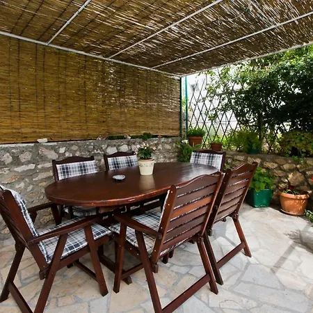 Konukevi Guesthouse Aurora Hvar Town